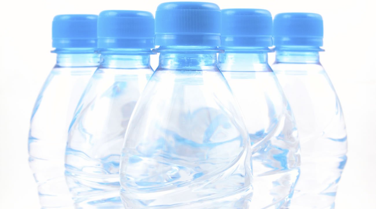 https://www.pritikin.com/wp-content/uploads/2022/09/bottled-water-facts.jpg